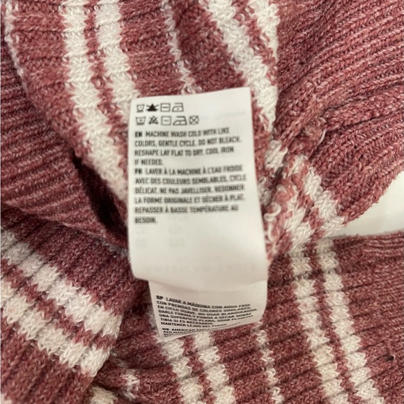American Eagle sweater pink striped Size XXS - Picture 9 of 10
